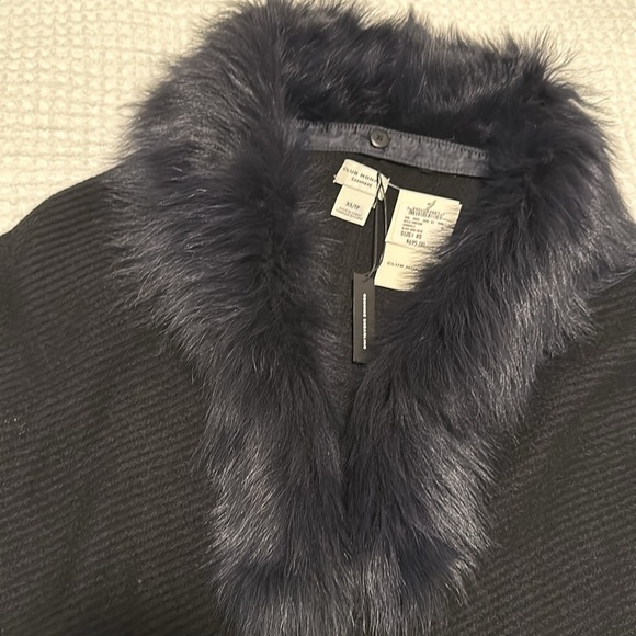 Club Monaco Cashmere Cardigan - Picture 2 of 4